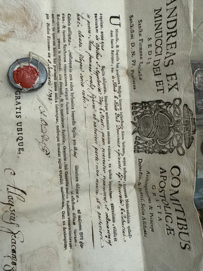 saint apolline relic certificate wax / Relique sacrée de Sainte Apolline avec certificat cire