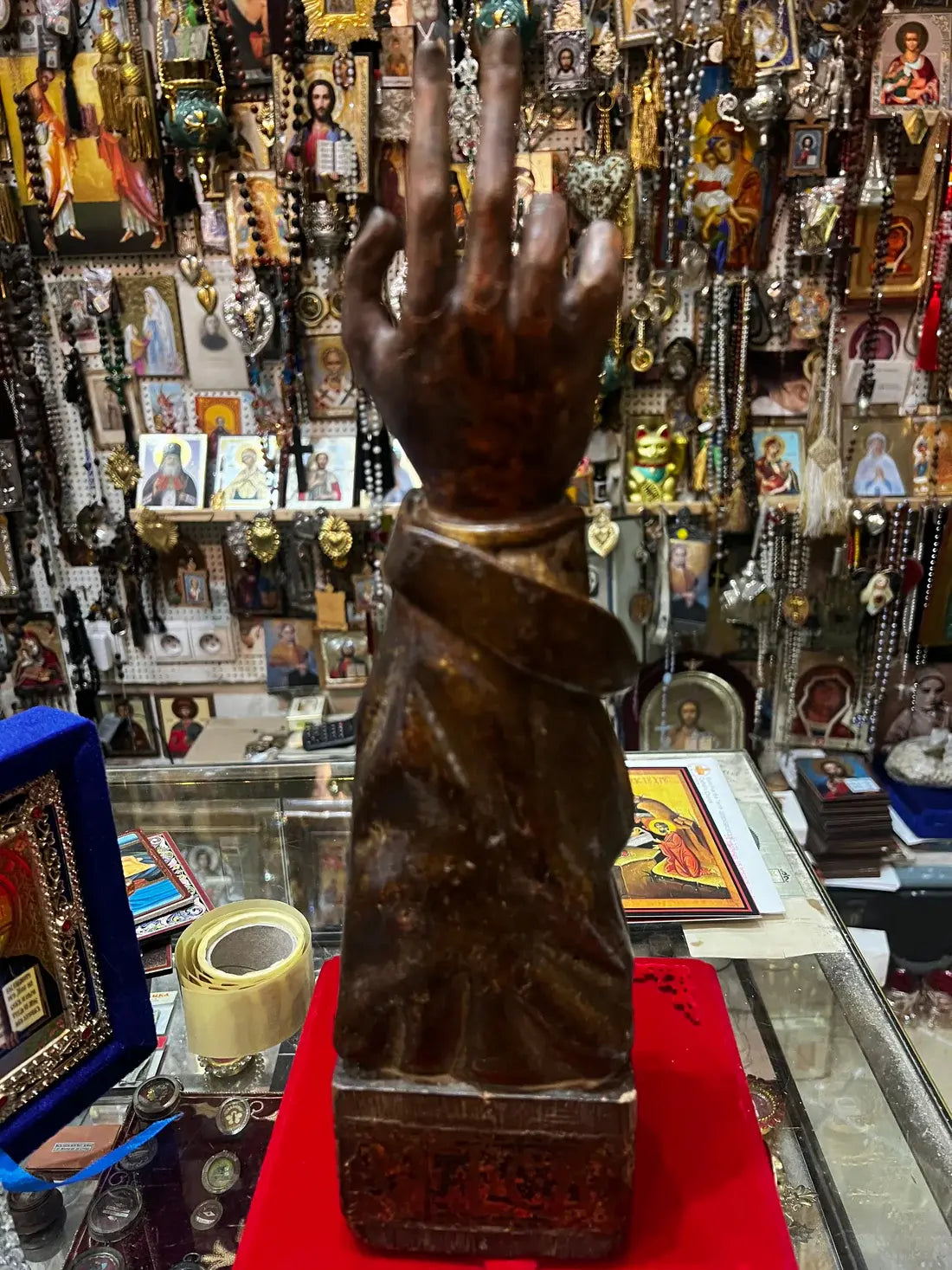 saint ignatius de loyola arm reliquary back /  bras reliquaire de saint ignace de loyola