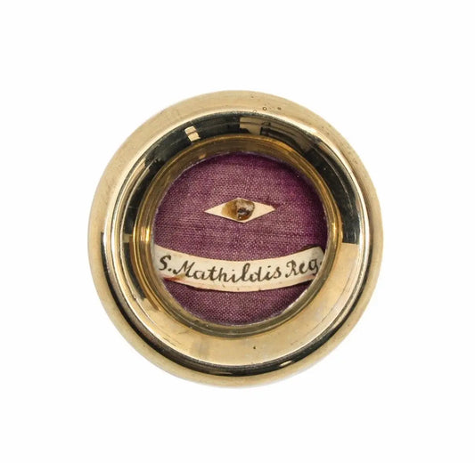 Authentic relic of Saint Matilda in antique reliquary with certificate queen of Germany
/
Relique authentique de Sainte Mathilde Reine de Germany dans un reliquaire ancien avec certificat