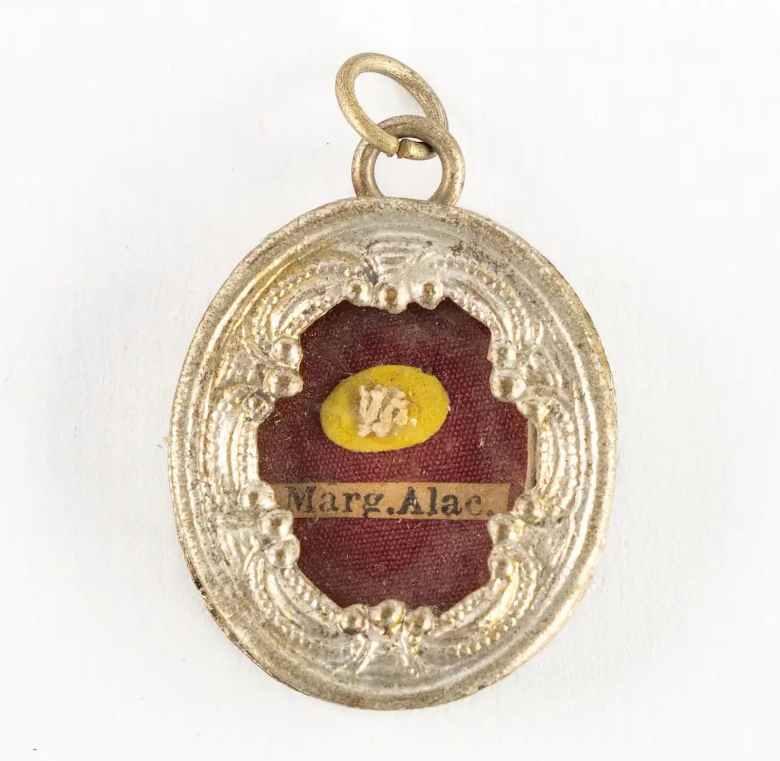 Relic pendant reliquary of Blessed Margaret Mary Alacoque with certificate
/
Reliquaire pendentif avec relique de la Bienheureuse Marguerite Marie Alacoque