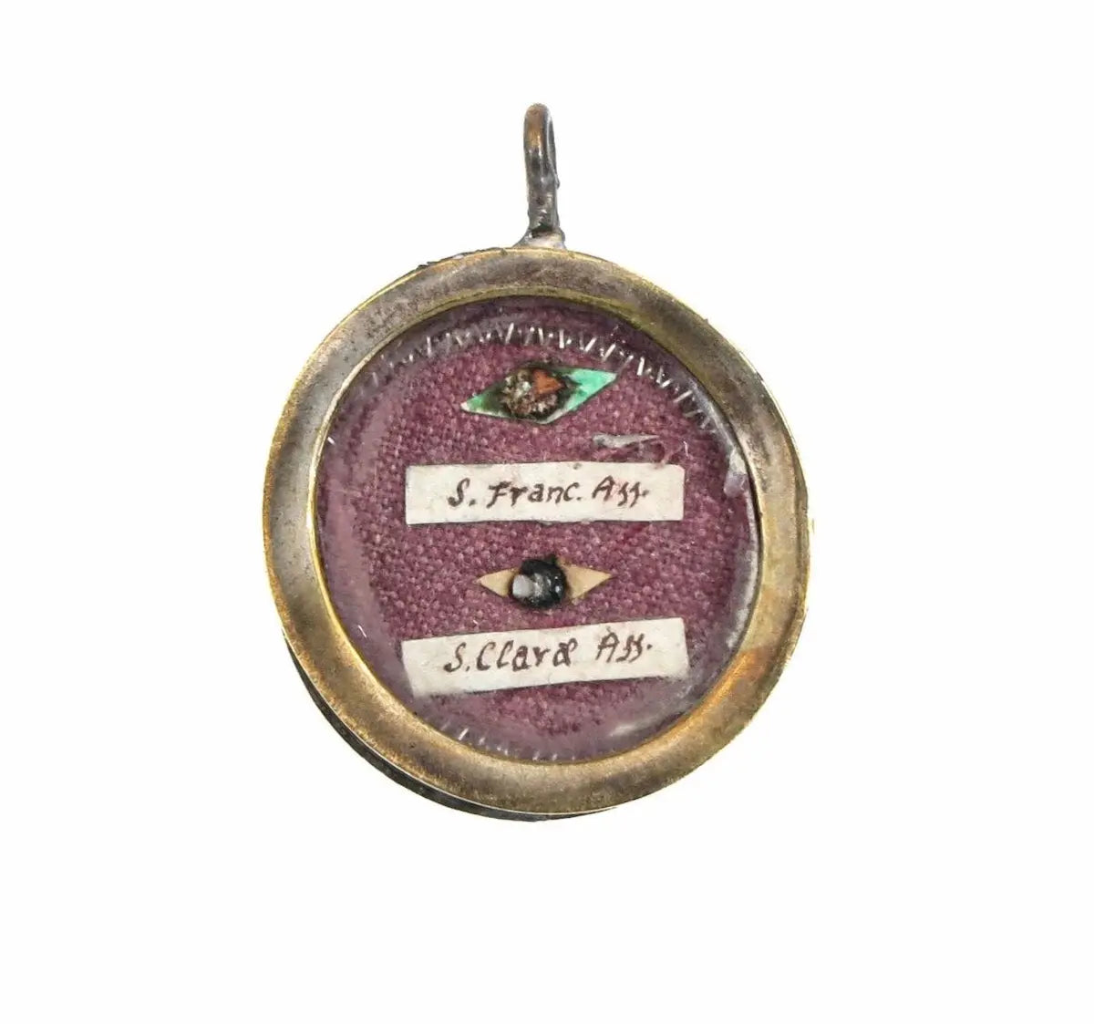 Double relic of Saint Francis and Saint Clare of Assisi in antique sealed reliquary
/
Reliquaire ancien avec reliques de Saint François d’Assise et Sainte Claire d’Assise