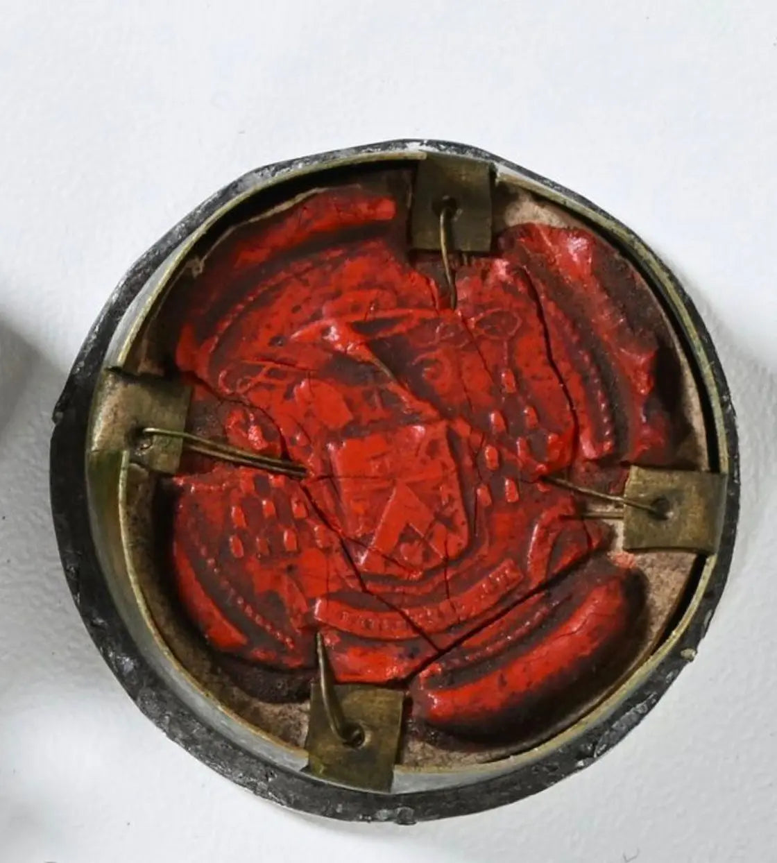 Relic of Saint Gudula virgin in circular reliquary
/
Relique de sainte Gudule vierge dans reliquaire circulaire