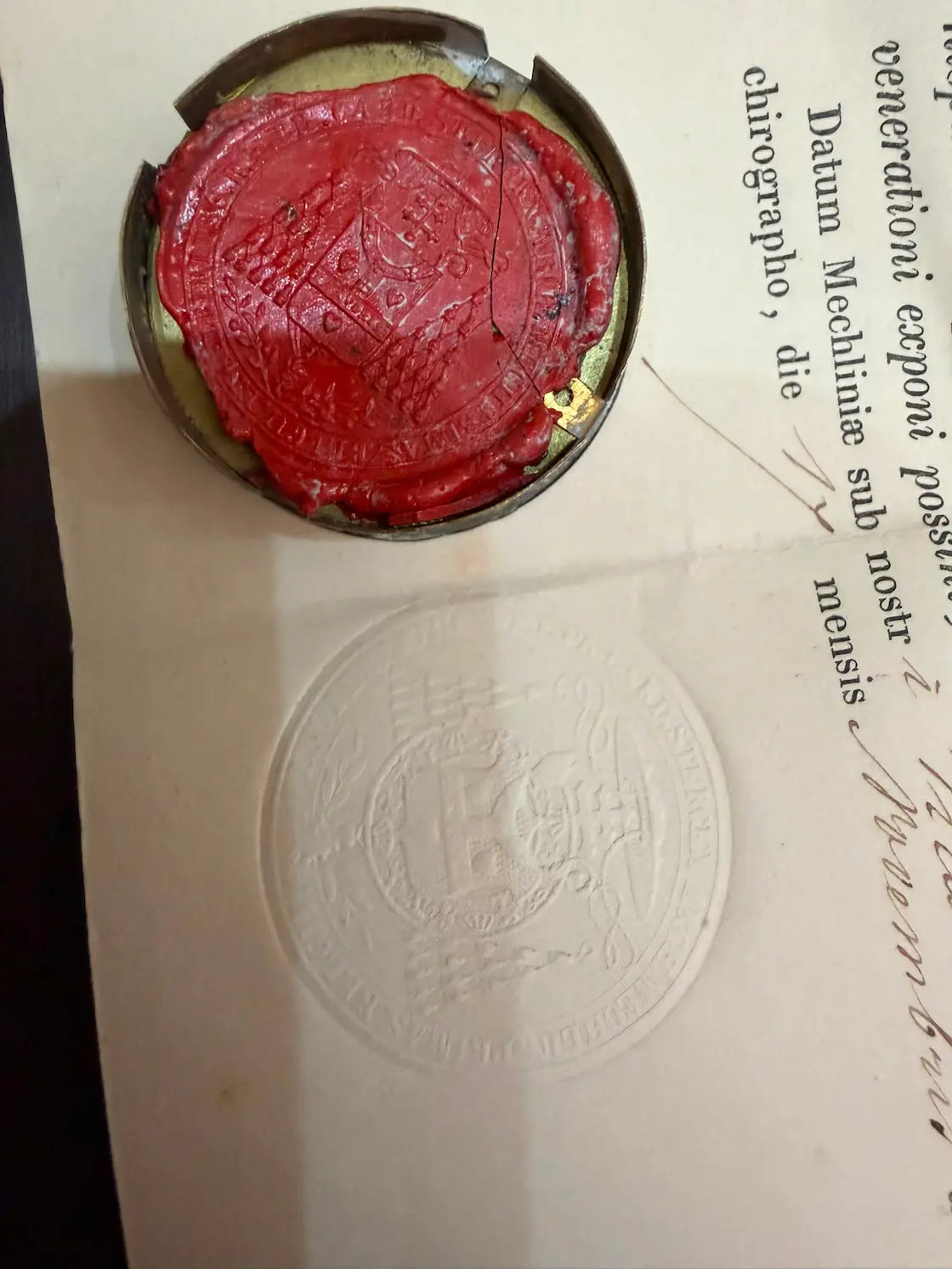 Relic of Saint John of the Cross with authenticity certificate 
/
Relique de saint Jean de la Croix avec certificat d’authenticité

