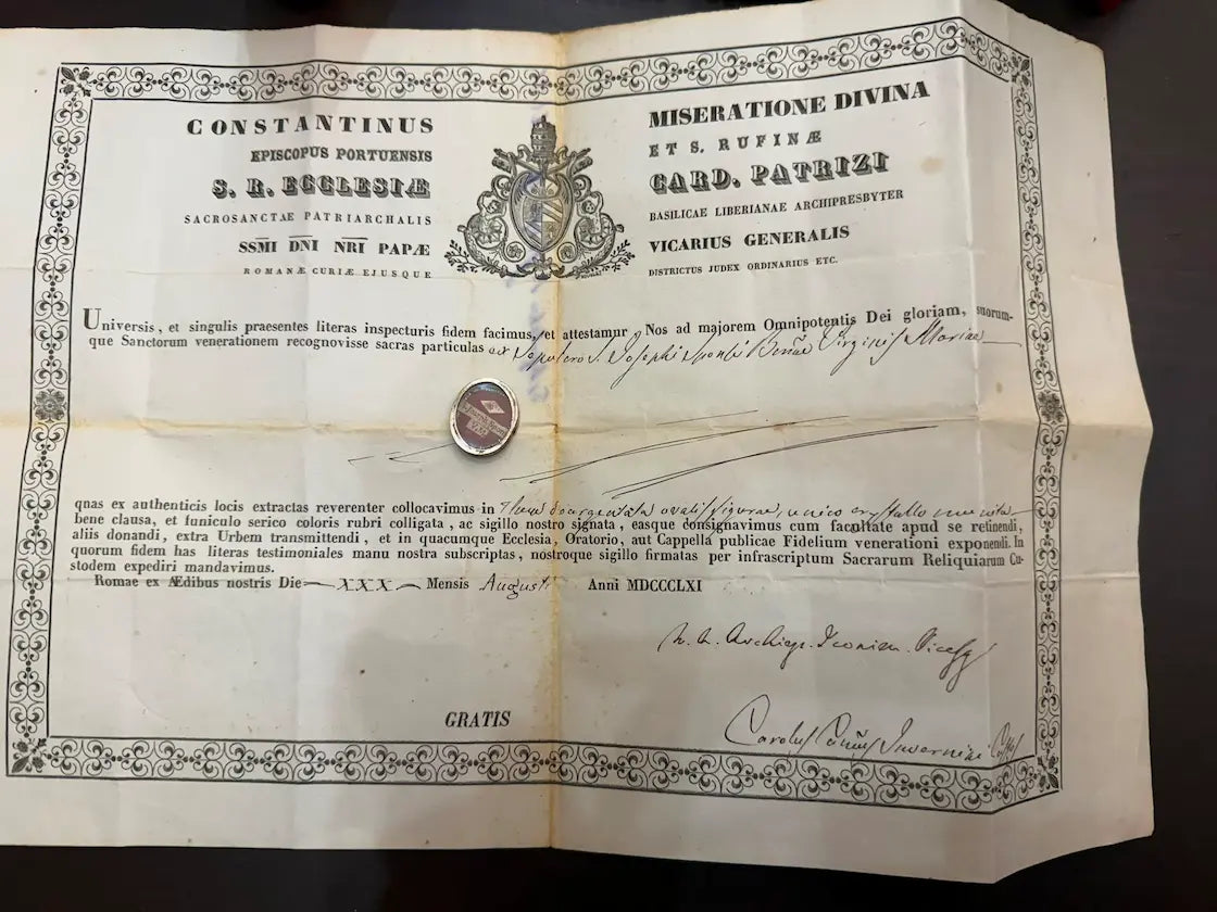 Relic of Saint Joseph, Spouse of the Virgin Mary, with authenticity certificate
/
Relique de saint Joseph, époux de la Vierge Marie, avec certificat d’authenticité