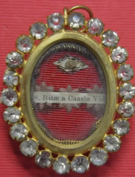 first class saint rita relic / relique de sainte rita première classe 
