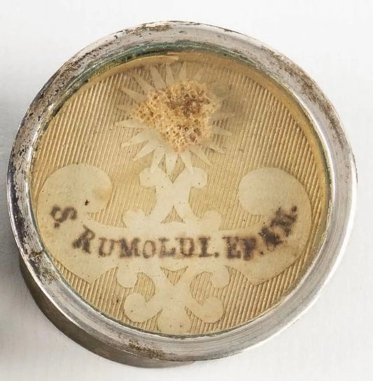 Saint Rumbold of Mechelen relic reliquary in silvered metal
/
Reliquaire de saint Rumold de Malines en métal argenté