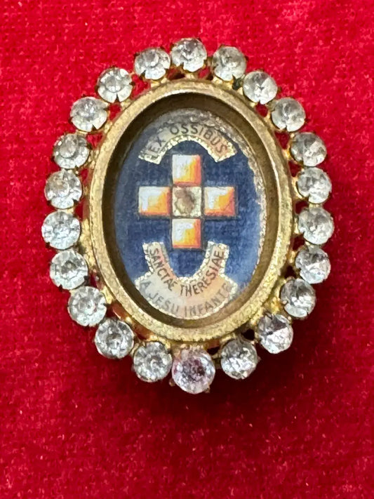 Relic of Saint Thérèse of the Child Jesus / relique de Sainte Thérèse de l’Enfant Jésus